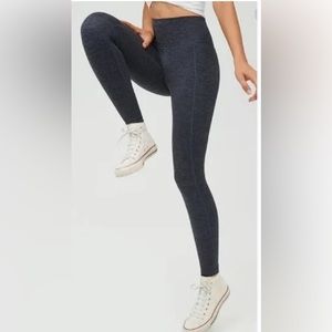 Offline by Aerie The Hugger Jersey Leggings with pockets. Size M.